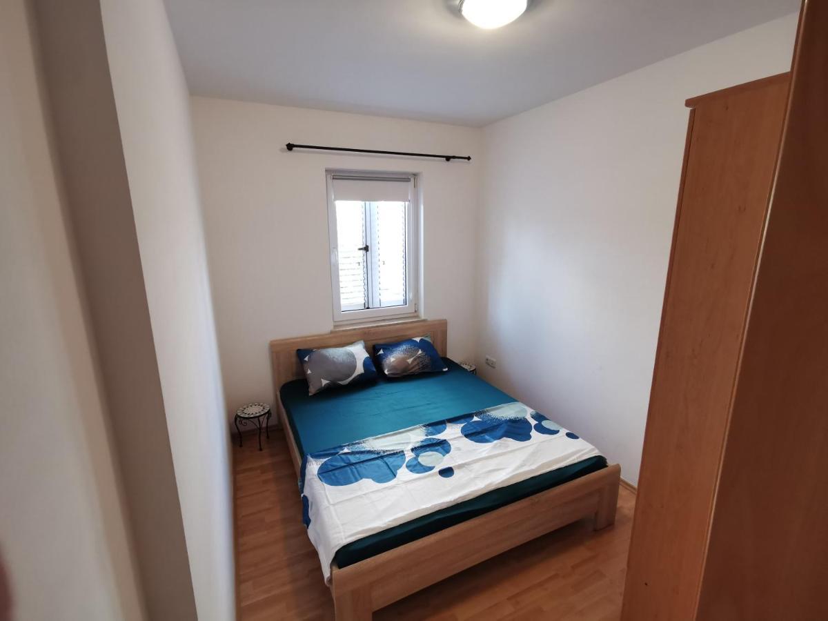 Ferienwohnung Nico Novalja Exterior foto