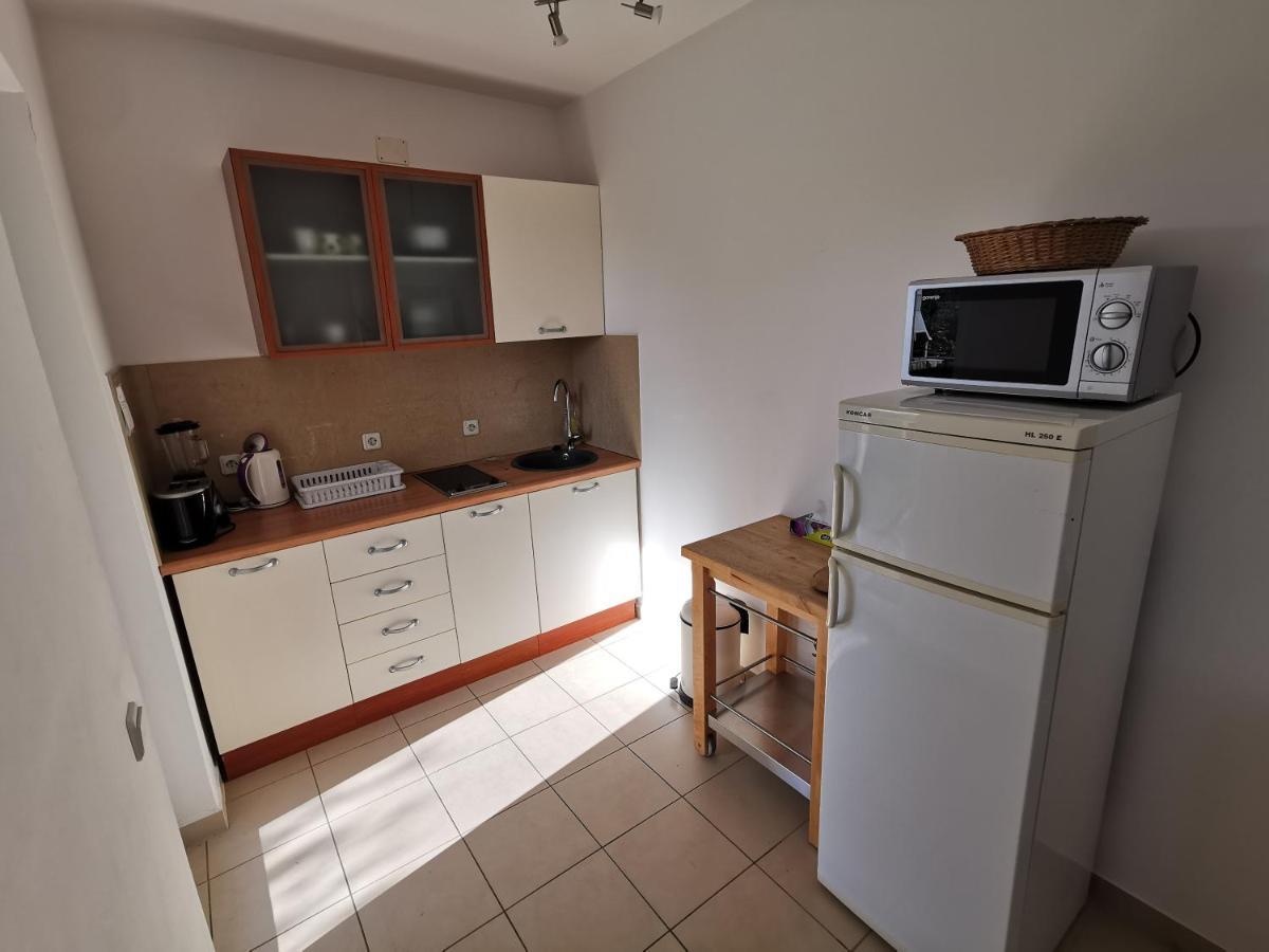 Ferienwohnung Nico Novalja Exterior foto