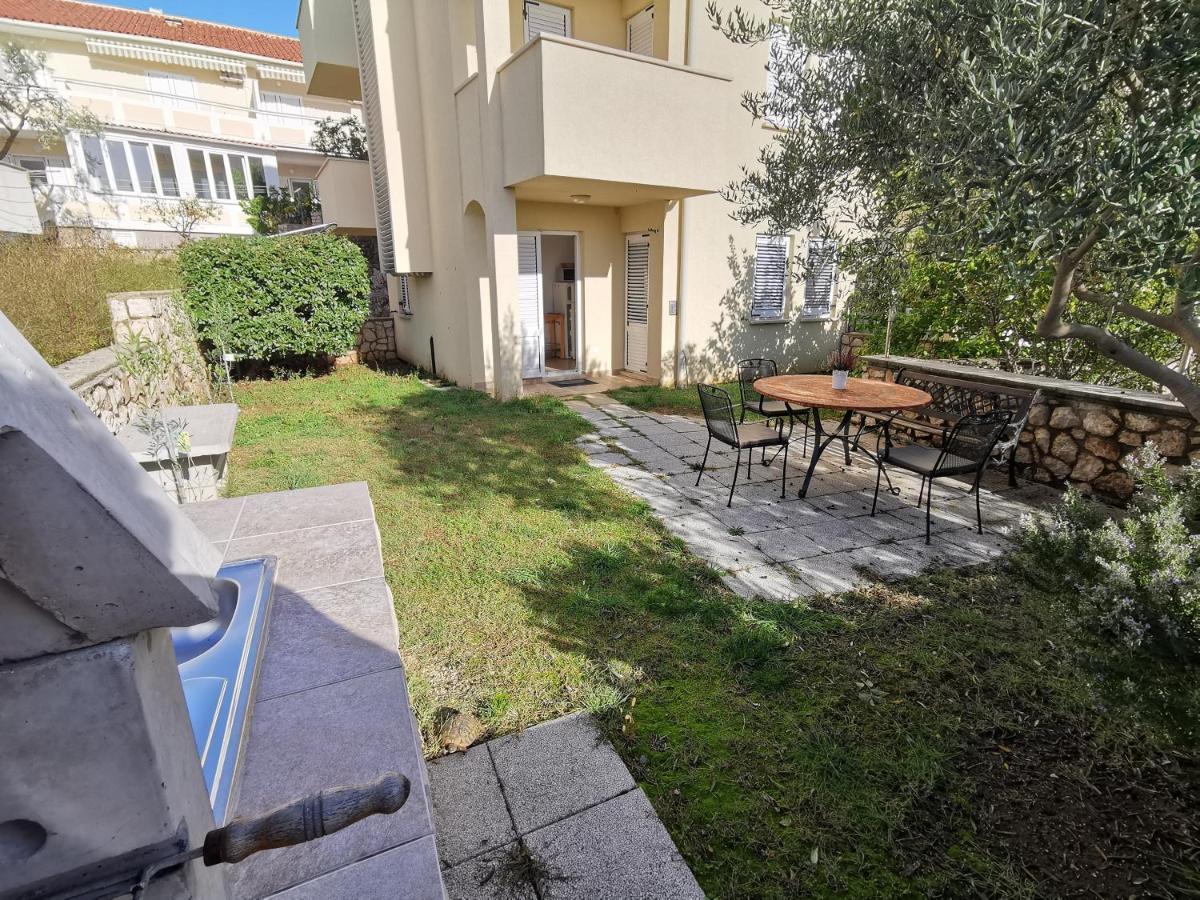 Ferienwohnung Nico Novalja Exterior foto